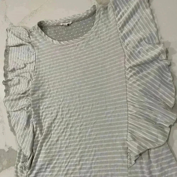 Jane & Delancey ShortSleeve Ruffled Sides Gray Striped Shirt Blouse Womens Large - Picture 2 of 6